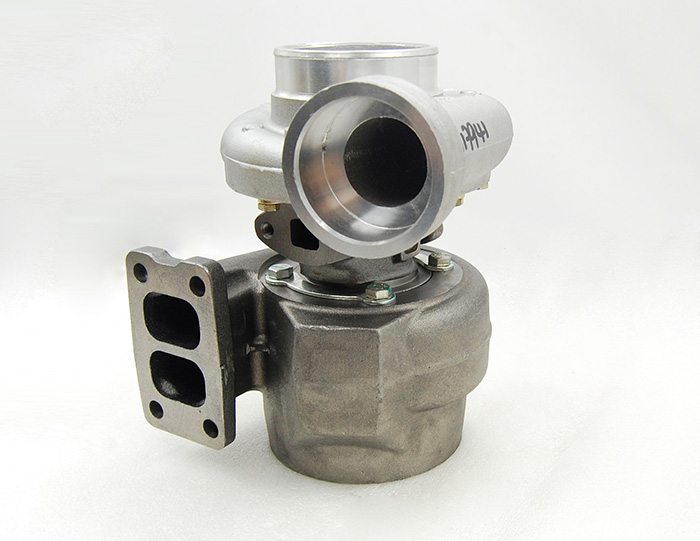 沃尔沃210增压器