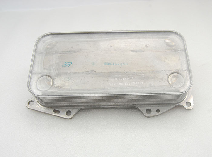 沃尔沃210共轨机油散热器芯