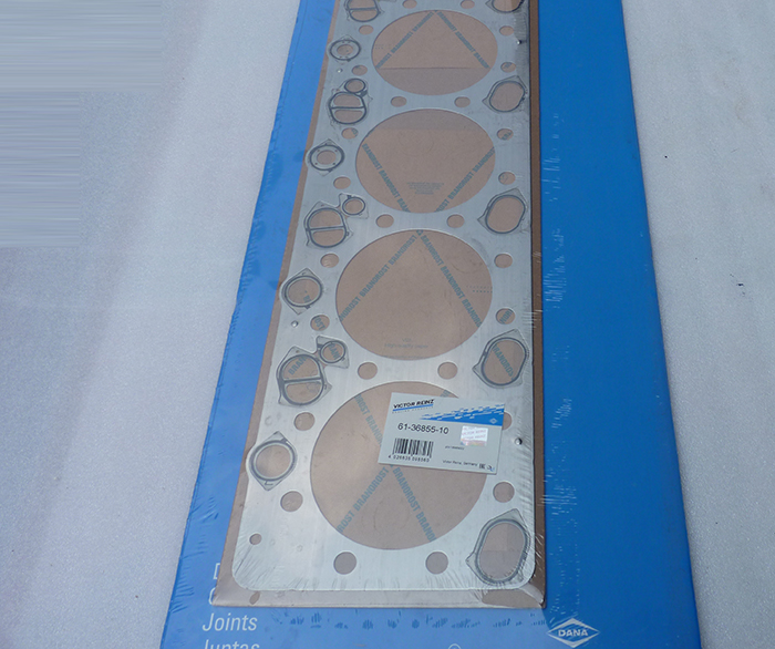 二手发动机配件