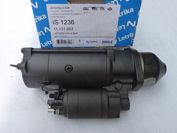 二手发动机配件