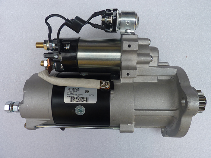 二手发动机配件