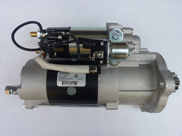 二手发动机配件