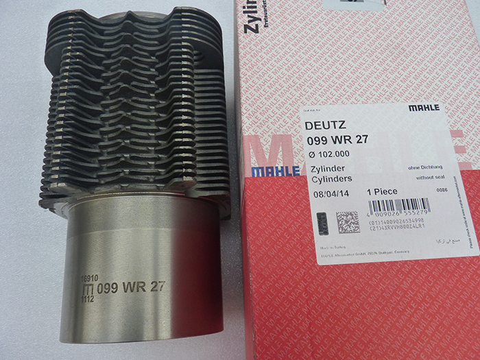 二手发动机配件