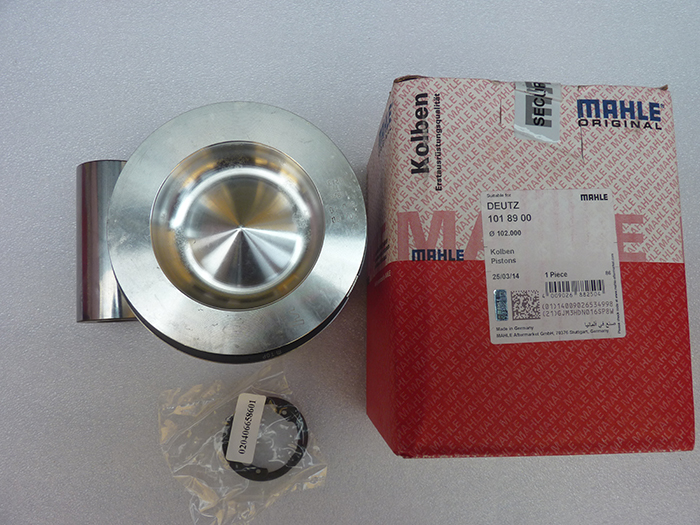 二手发动机配件